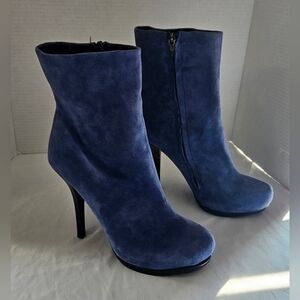 Colin Stuart Leather Suede Heeled Boots. Mid Calf, Round Toe, Size 10B, Blue